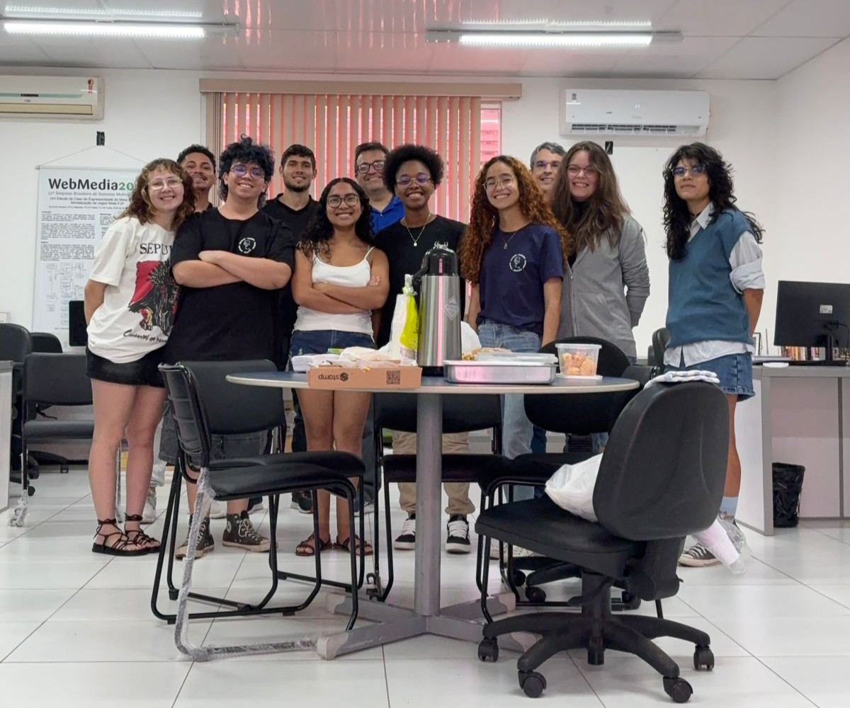 Nossa Equipe